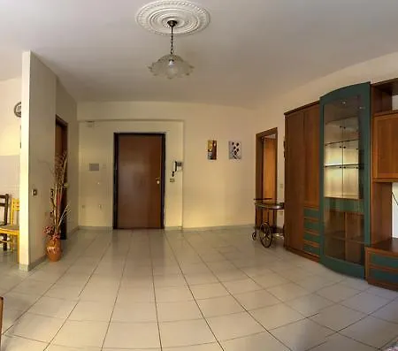 Lägenhet Casa Gio Rossano Stazione